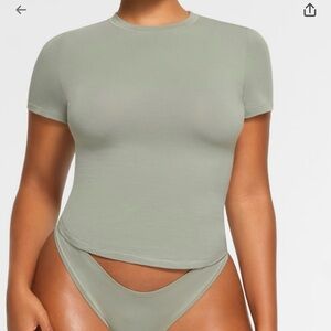 SKIMS Olive Short Sleeve Tee